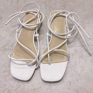 **IN TREND** urban outfitters Mariana ankle wrap sandals!